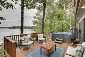 Lakefront Plymouth Cottage with Private Hot Tub